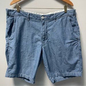 Gap men’s Chambray shorts, size 38
